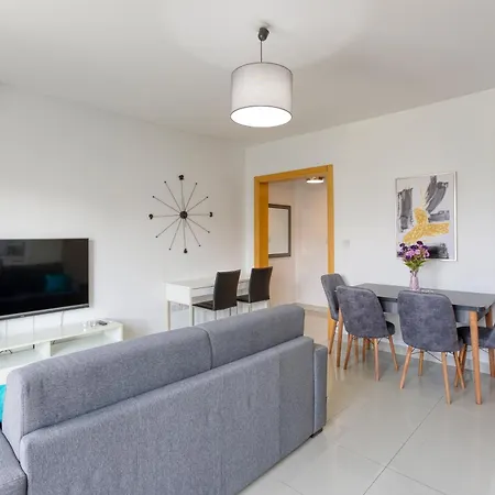 Modern 1br Penthouse With Terrace In St Julians By 360 Estates