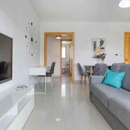 Modern 1br Penthouse With Terrace In St Julians By 360 Estates Apartament St. Julian's